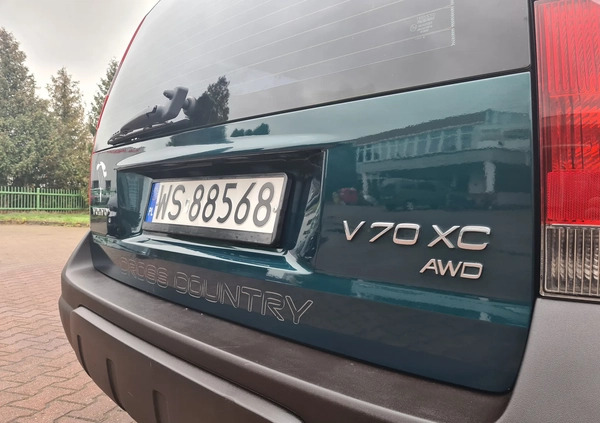 Volvo XC 70 cena 9900 przebieg: 271998, rok produkcji 2002 z Opole małe 137